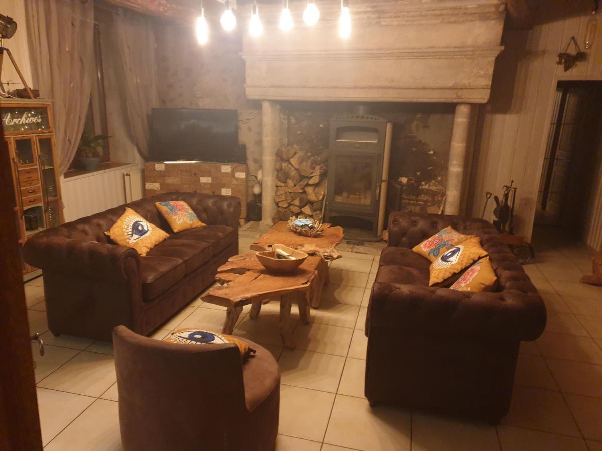 La Maison Porte Bonheur Chantelle Luaran gambar