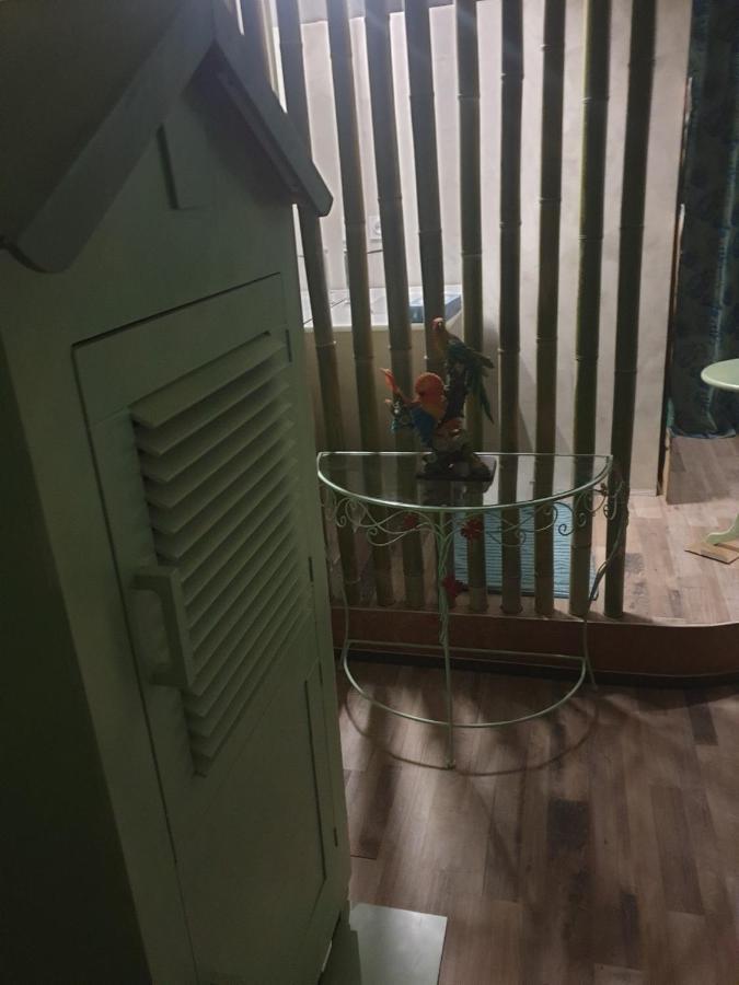 La Maison Porte Bonheur Chantelle Luaran gambar