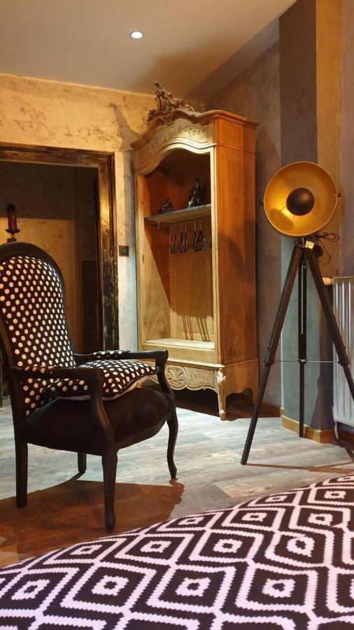 La Maison Porte Bonheur Chantelle Luaran gambar