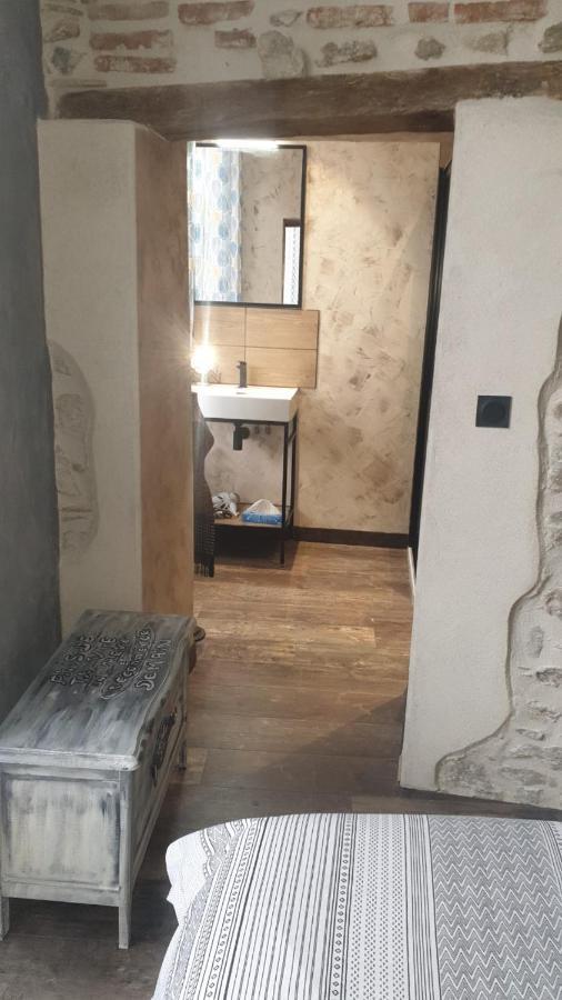 La Maison Porte Bonheur Chantelle Luaran gambar