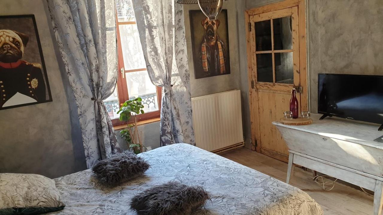 La Maison Porte Bonheur Chantelle Luaran gambar